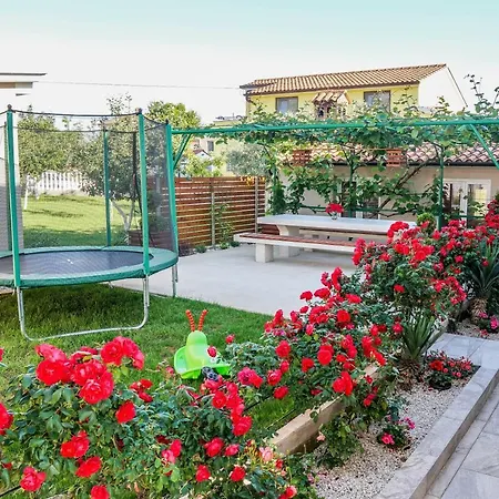 Apartment Suncica Pula