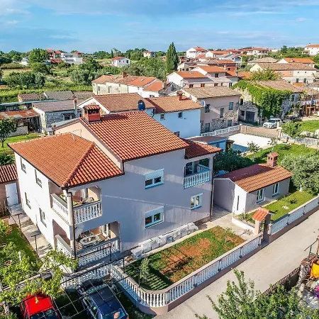 Suncica Appartement Pula